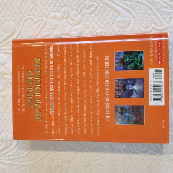Charlie Bone & The Invisible Boy - Charlie Bone & The Castle Mirrors Books 3 & 4 - Picture 8 of 14